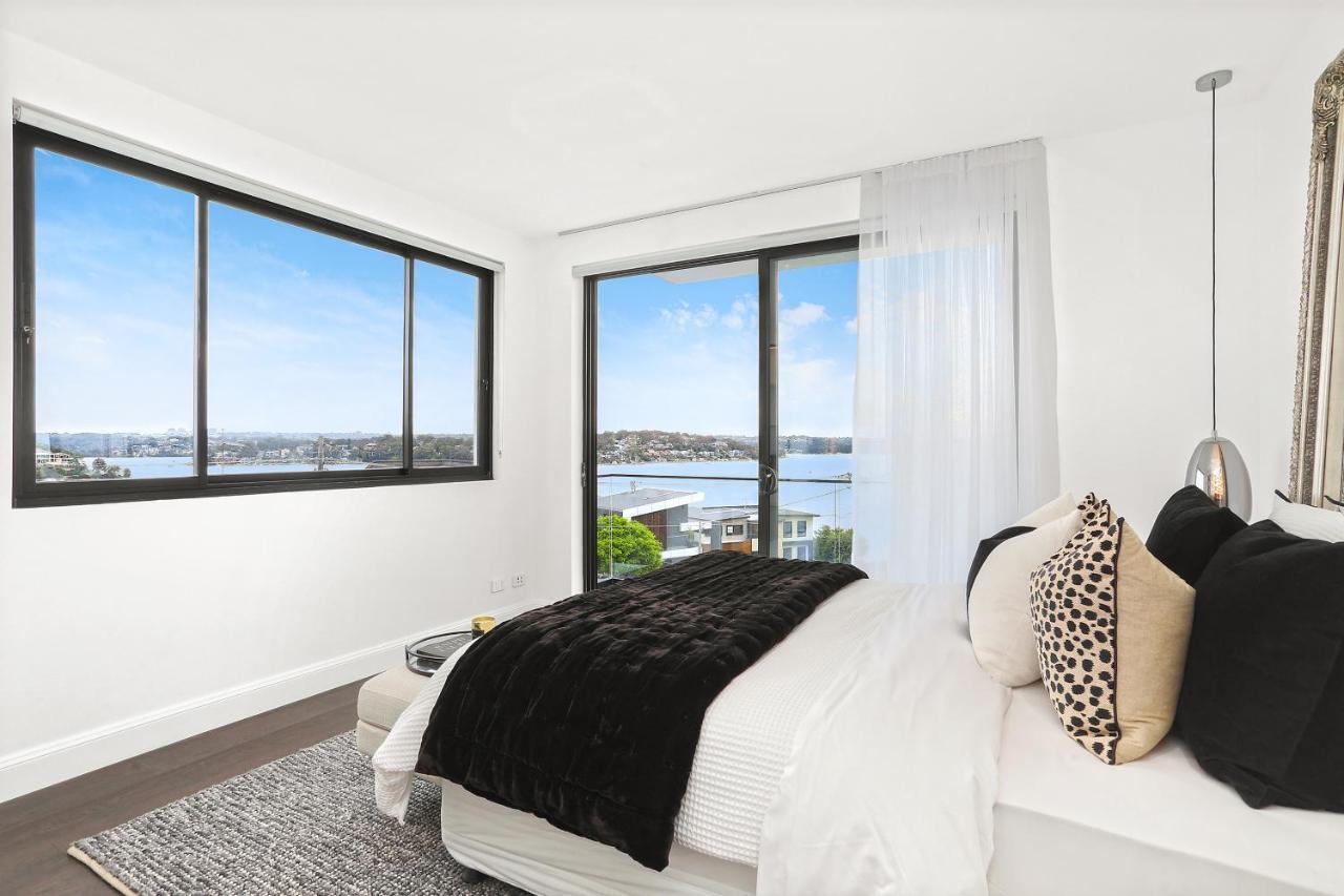 Luxury Waterside Home Sydney Bagian luar foto