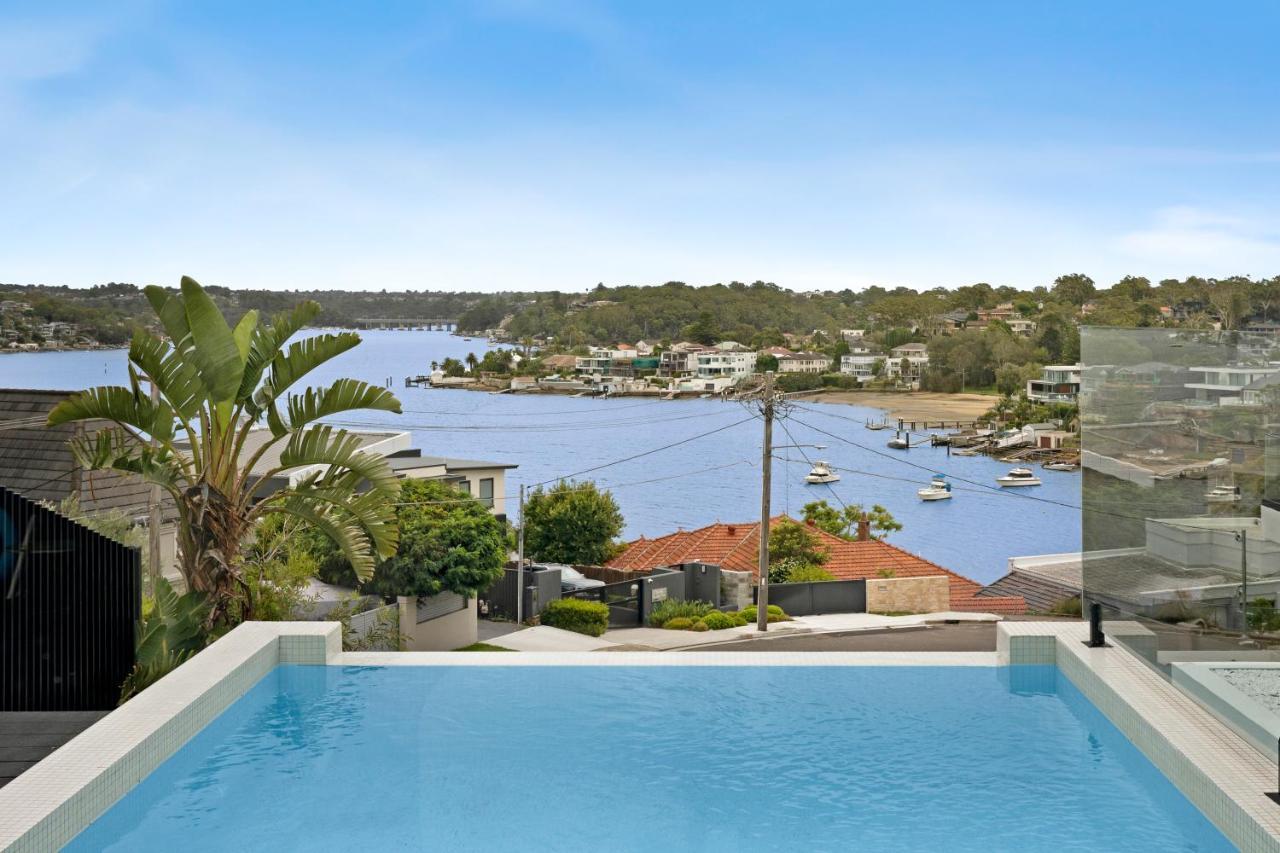 Luxury Waterside Home Sydney Bagian luar foto